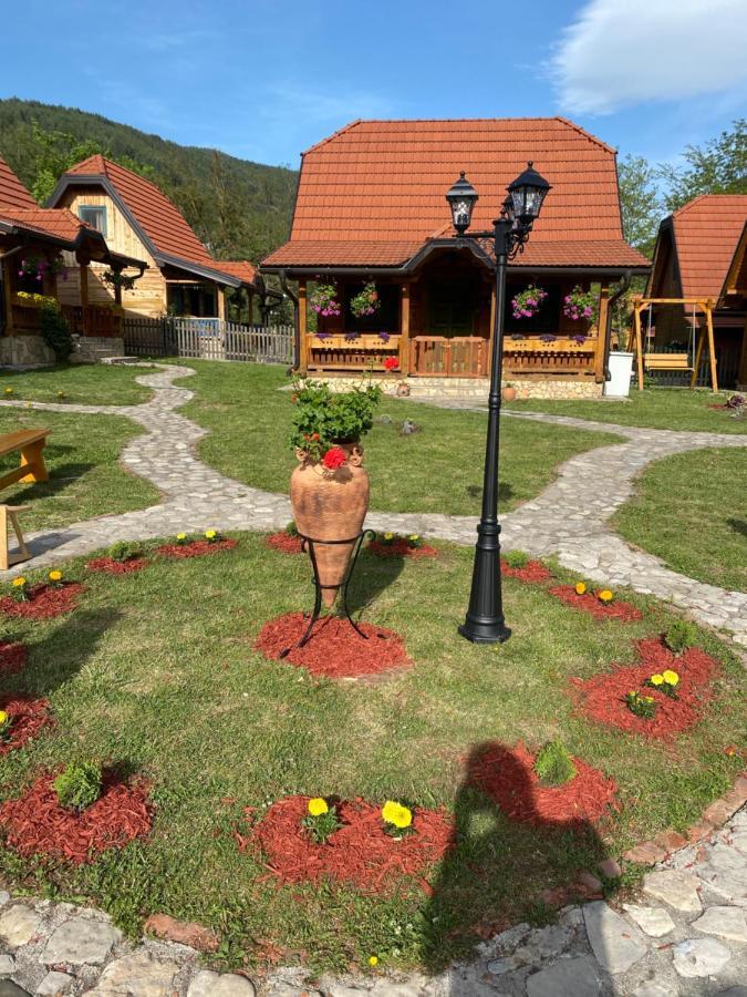 Apartments Milev Lux Мокра-Гора Экстерьер фото